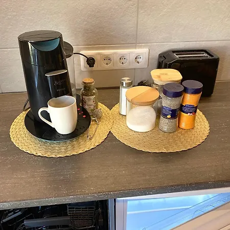 Liiva 11-3 Pesapaik, Free Parking * بارنو