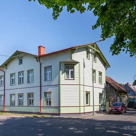 Liiva 11-3 Pesapaik, Free Parking شقة *